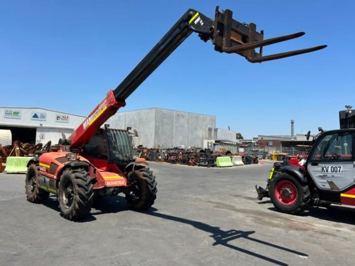 CHARIOT TÉLESCOPIQUE MANITOU MT732 – 2011 – 6,9m – Image 17