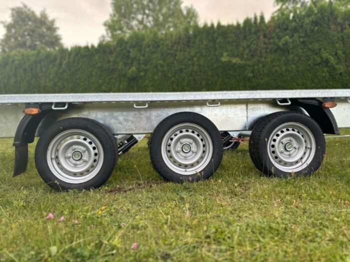 REMORQUE PORTE-VOITURES - 8,5 M, 3 ESSIEUX, 2025 – Image 5