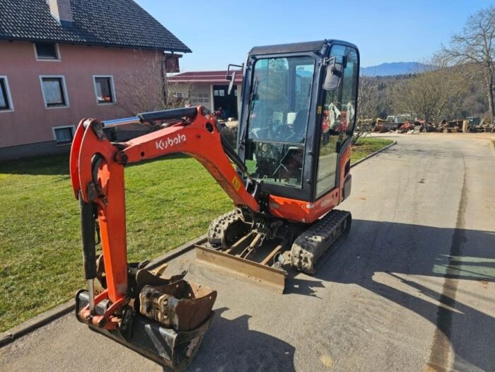 Mini-pelle Kubota KX16-4 – 2014 - 1,6T – Image 1