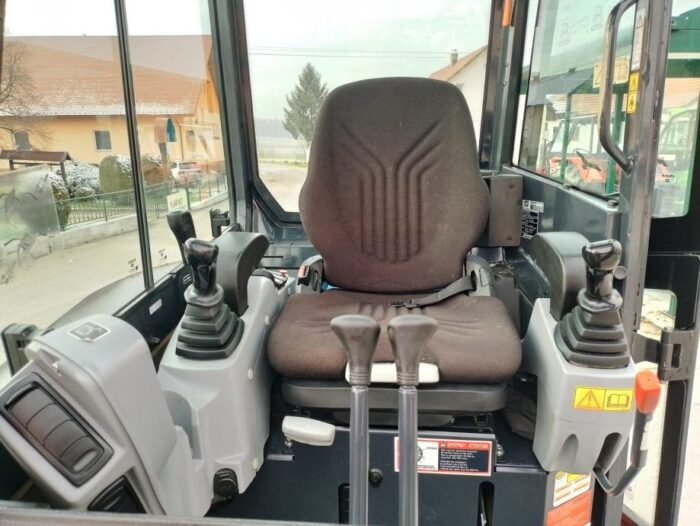 Mini-pelle Kubota U27-4 – 2015 - 2,7T – Image 10