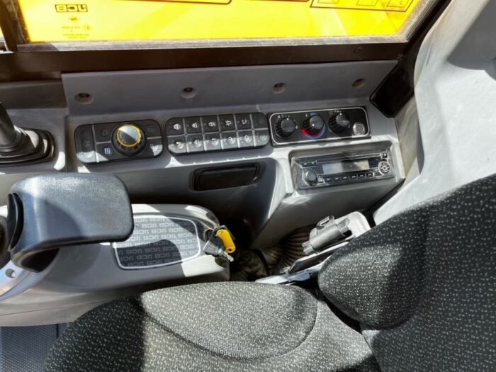 Mini-pelle JCB 51R-1 – 2021 - 5T – Image 7