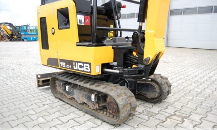 Mini-pelle JCB Canopée 15C-1 – 2019 - 1,4T – Image 7